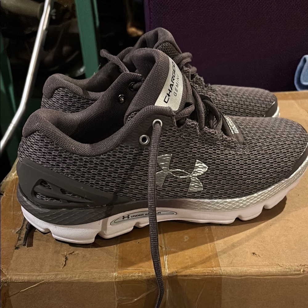 Charged Gemini Gray Sneakers *NEVER WORN**